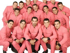 Avatar für La Arrolladora Banda El Limón