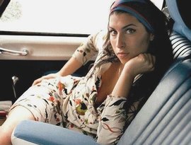 Maximum Decibels: Today's Rock Hits