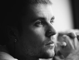 Maximum Decibels: Today's Rock Hits