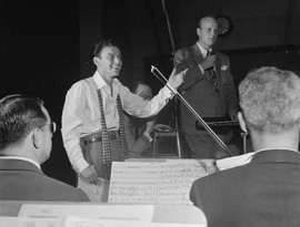 Avatar for Frank Sinatra with Axel Stordahl and His Orchestra