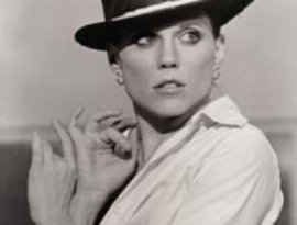 Ann Reinking のアバター