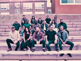 Avatar for Aaron West and The Roaring Twenties