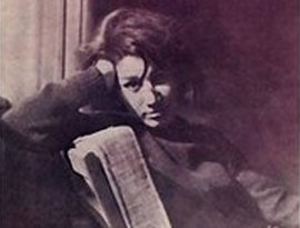 Forough Farrokhzad 的头像