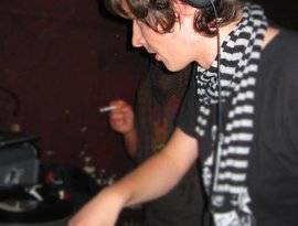 DJ Greg 的头像