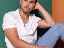 Tyler Shaw 的头像