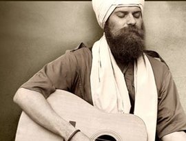 Gurunam Singh için avatar