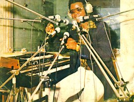 William Onyeabor için avatar