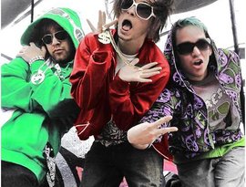 Brokencyde のアバター