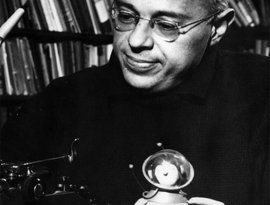 Stanisław Lem 的头像