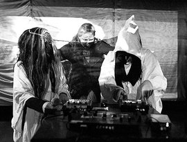 Что такое witch house. Смотреть фото Что такое witch house. Смотреть картинку Что такое witch house. Картинка про Что такое witch house. Фото Что такое witch house