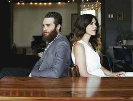 John Mark & Sarah McMillan 的头像