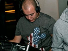 Avatar for DJ Maximum