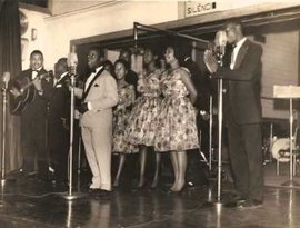 Avatar de Nilo Amaro & Seus Cantores De Ebano