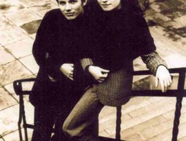 Avatar de Lutosławski Piano Duo