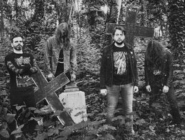 Carnal Tomb 的头像