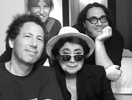 Yoko Ono & Yo La Tengo 的头像