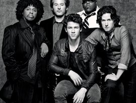 Maximum Decibels: Today's Rock Hits