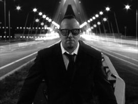 Jinx Lennon 的头像