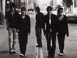 GLAY feat. Kyosuke Himuro 的头像