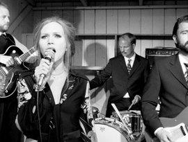 Awatar dla Nathan Larson and Nina Persson
