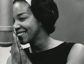 Mavis Staples 的头像