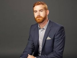 Andrew Santino のアバター