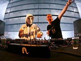 Outblast & Angerfist 的头像