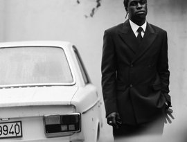 Daniel Caesar 的头像