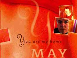 Avatar de May featuring Romy Costa