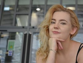 Charlotte Young 的头像