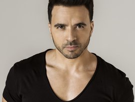 Luis Fonsi 的头像