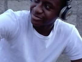 Gabriel Tembo 的头像
