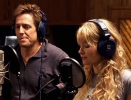 Avatar for Hugh Grant & Haley Bennett