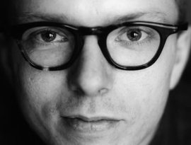 Oliver Rohrbeck 的头像