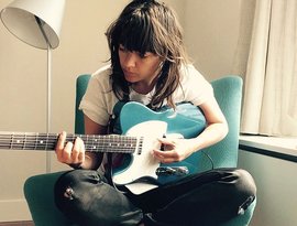 Courtney Barnett 的头像