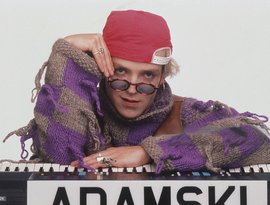 Adamski のアバター