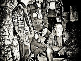 Raw War 的头像