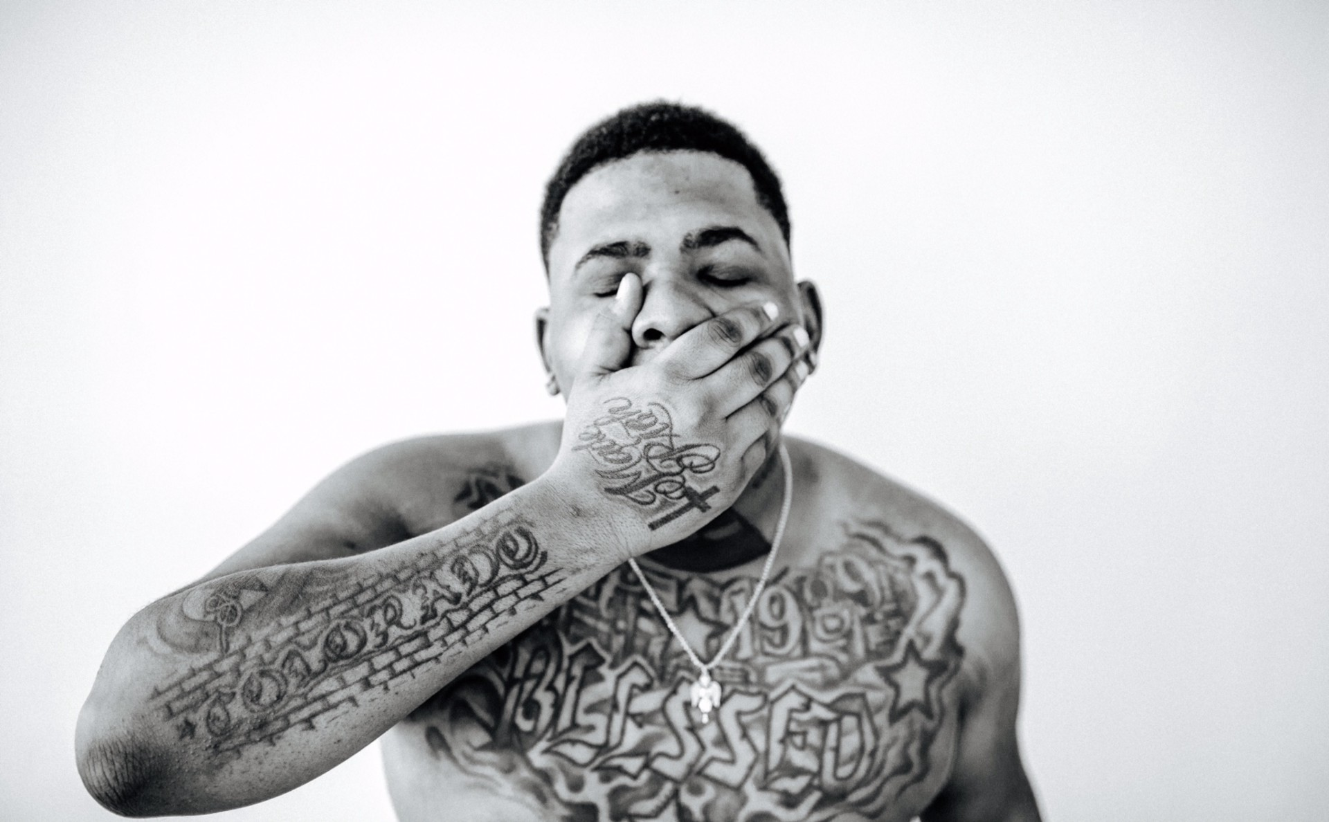 Парень с деньгами. Farovon rich. Philthy rich. Rich share. Rich картинка.