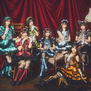 太陽と踊れ月夜に唄え 的头像