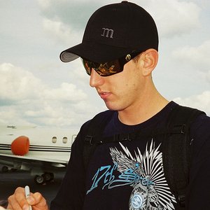 Kyle Busch のアバター