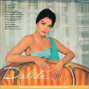 Les gitans (Bonus Track Version) [feat. Raymond Lefevre et son Orchestre]