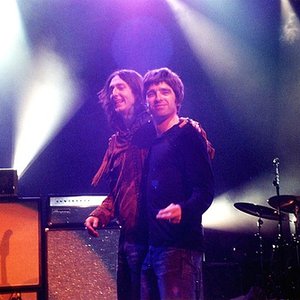 Avatar de The Black Crowes feat Noel Gallagher & Gem Archer