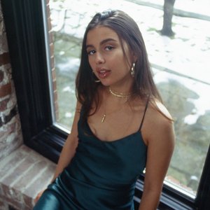 Sophia Messa 的头像