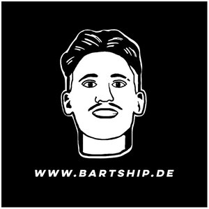 OBERLIPPENBART [Explicit]