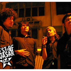 “Quest Of Quasar”的封面