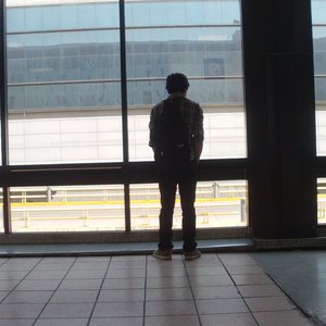 across the sunset 的头像