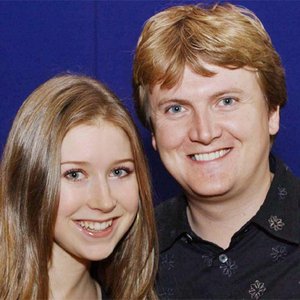 Aled Jones & Hayley Westenra のアバター