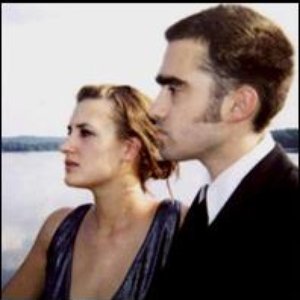 Sonya Cotton and Chris Kiehne 的头像
