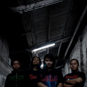 Mothersblood 的头像