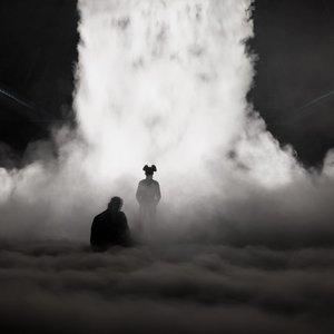 FALLING DREAMS